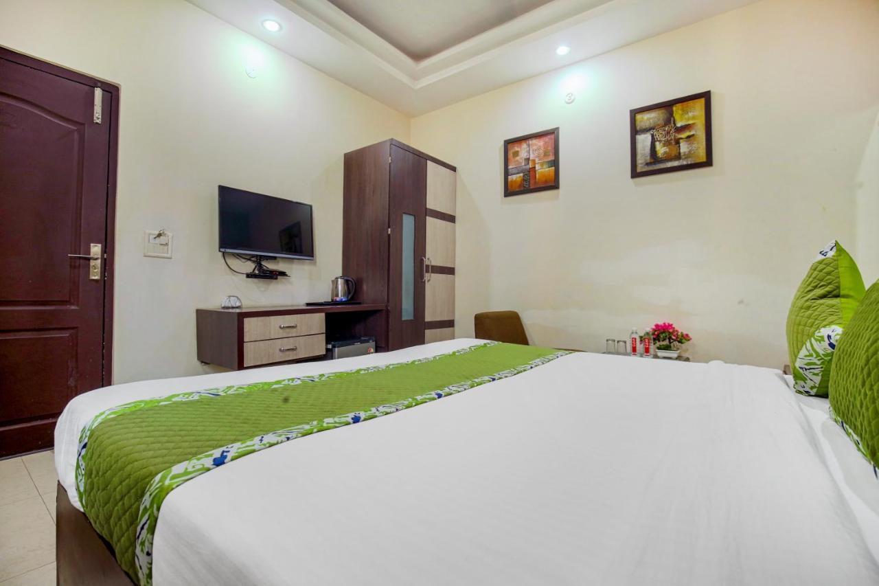 Vk Hotels & Resorts Amritsar Exterior photo