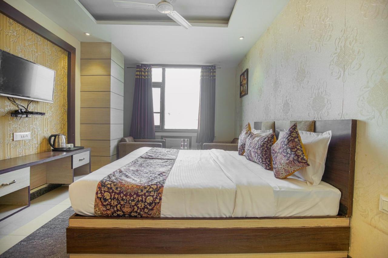 Vk Hotels & Resorts Amritsar Exterior photo